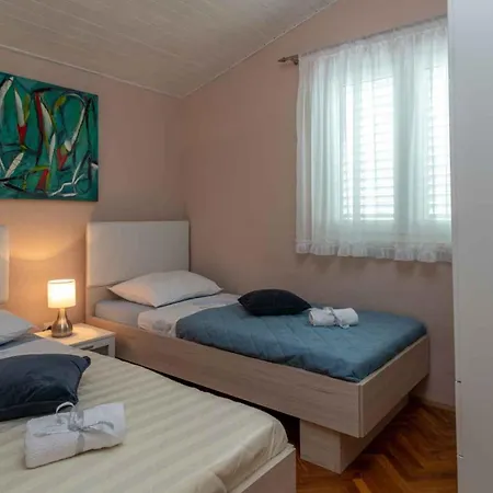 Lejlighed In Okrug Gornji 6139 Trogir